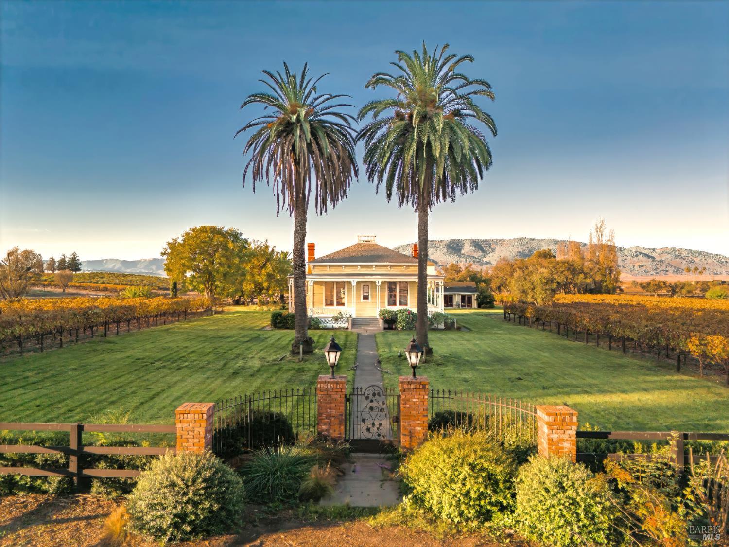 Detail Gallery Image 6 of 64 For 6614 Lakeville Hwy, Petaluma,  CA 94954 - 11 Beds | 15/1 Baths