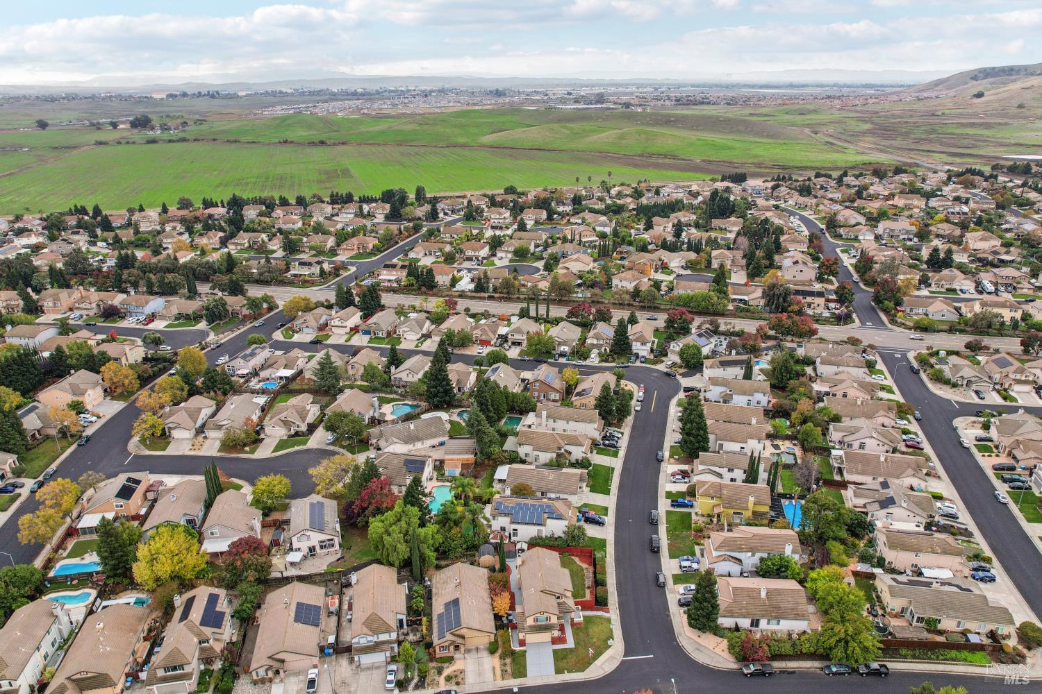 Detail Gallery Image 44 of 50 For 824 Cedarcrest Dr, Vacaville,  CA 95687 - 4 Beds | 3 Baths