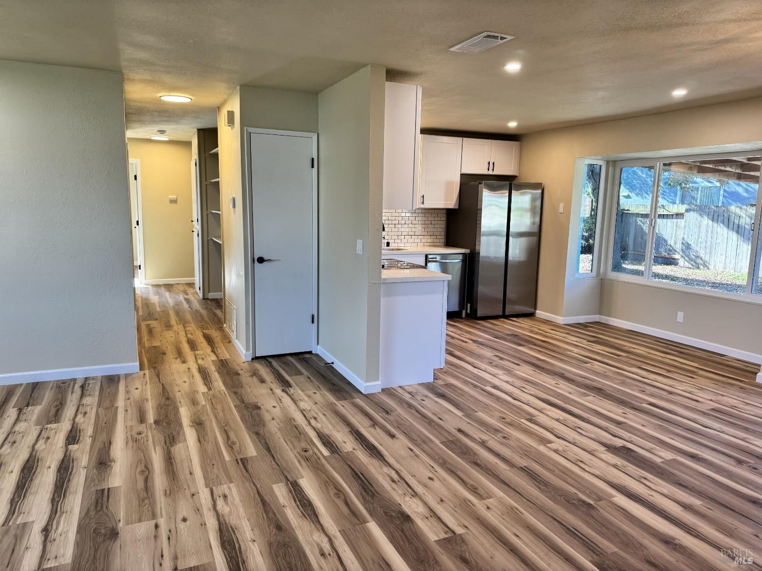 Detail Gallery Image 10 of 35 For 540 Coot Ln, Suisun City,  CA 94585 - 4 Beds | 2 Baths