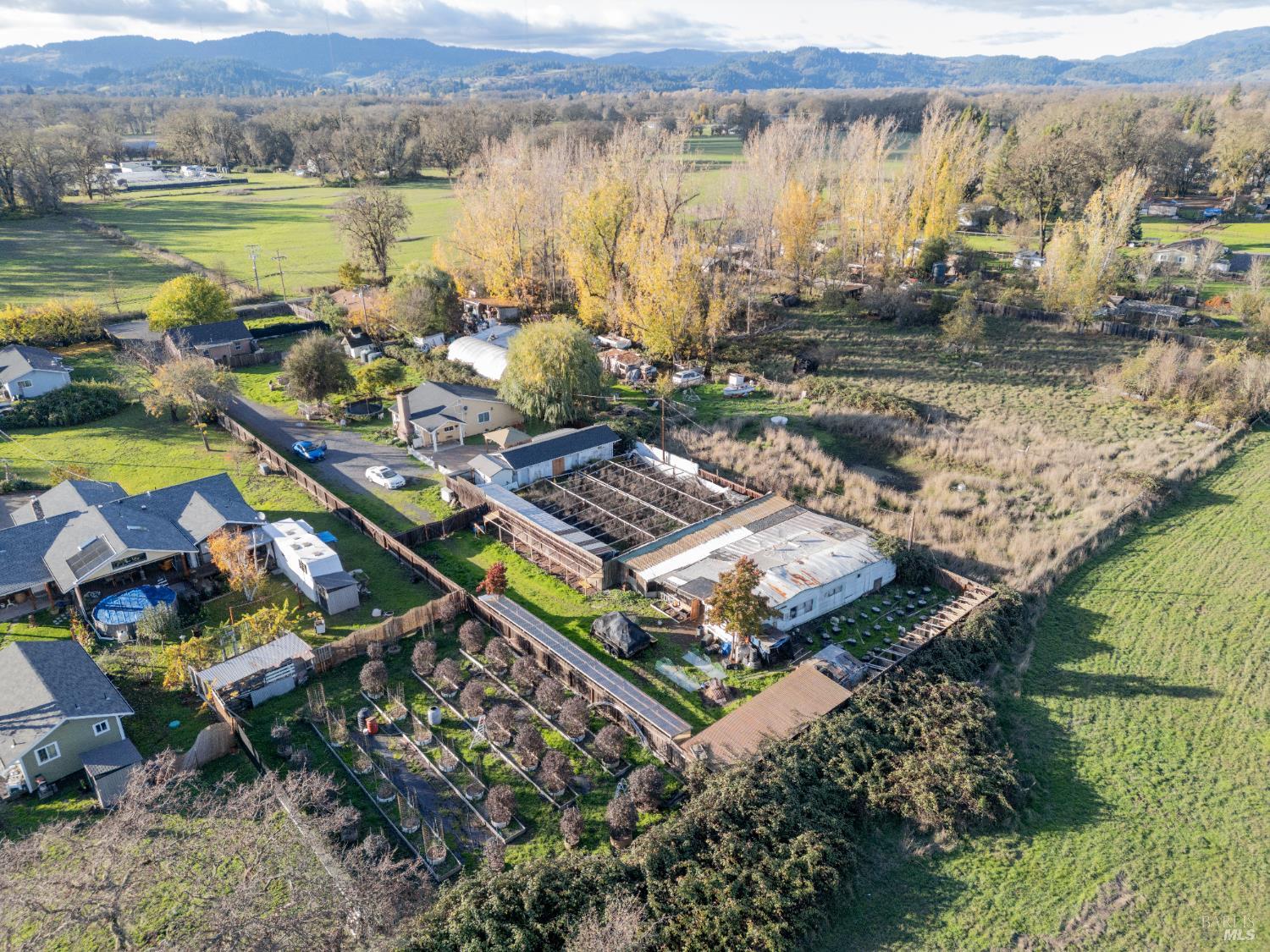 Detail Gallery Image 36 of 44 For 2580 Center Valley Rd, Willits,  CA 95490 - 3 Beds | 2 Baths