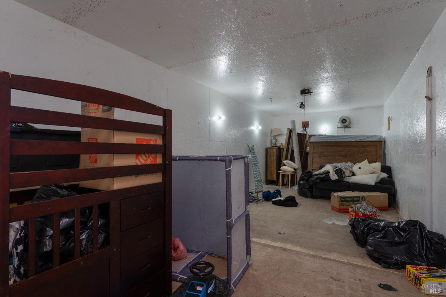 Detail Gallery Image 16 of 44 For 2580 Center Valley Rd, Willits,  CA 95490 - 3 Beds | 2 Baths