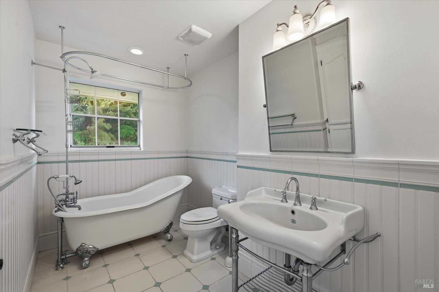 Detail Gallery Image 26 of 57 For 1395 N Grove Ct, Saint Helena,  CA 94574 - 3 Beds | 2/1 Baths
