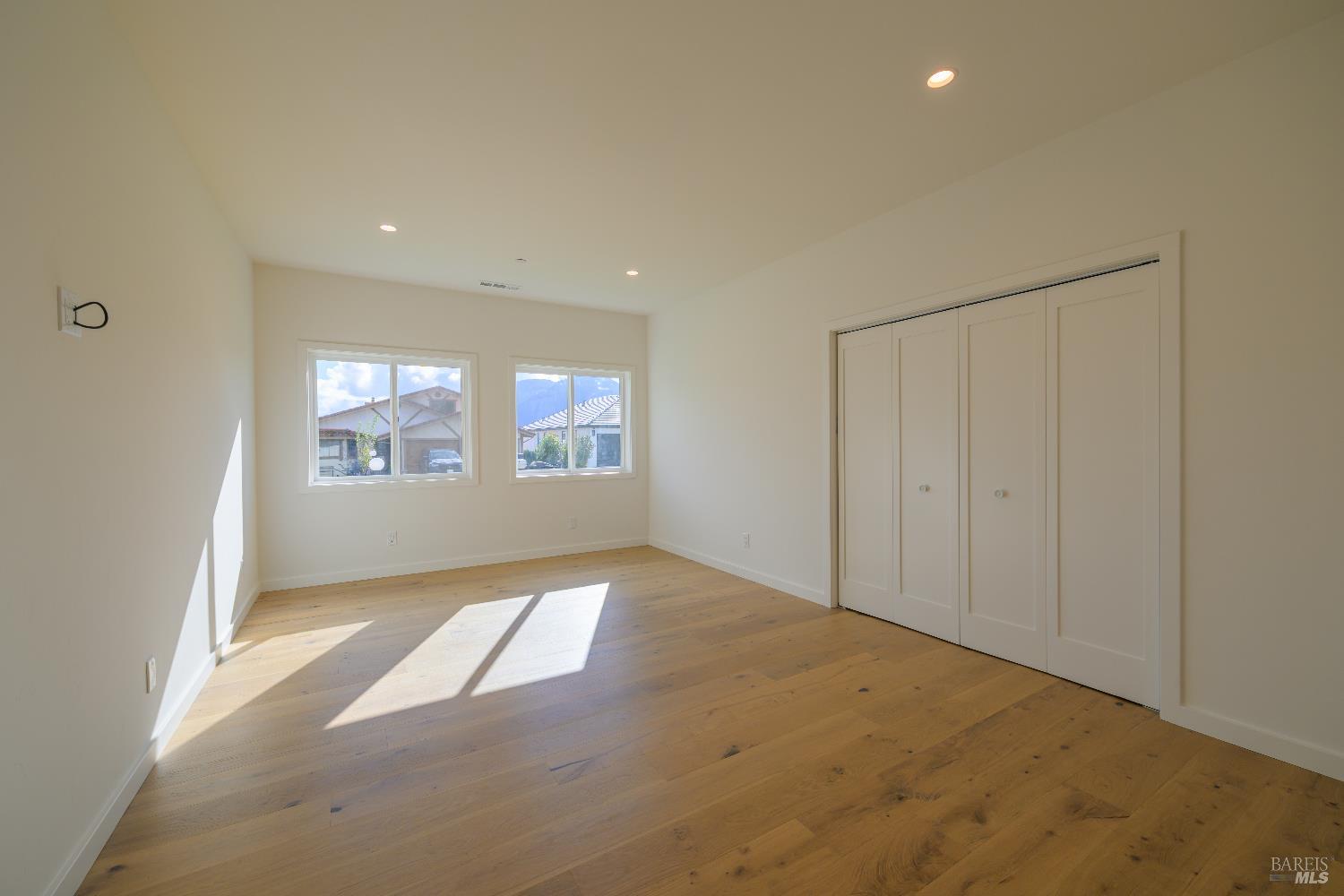 Detail Gallery Image 46 of 56 For 8388 Paradise Lagoon Dr, Lucerne,  CA 95458 - 3 Beds | 3 Baths