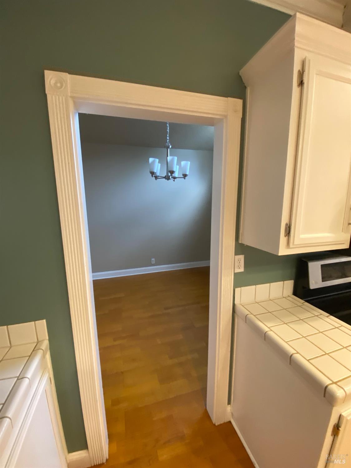 Detail Gallery Image 15 of 23 For 401 Donaldson Ct, Suisun City,  CA 94585 - 3 Beds | 2/1 Baths