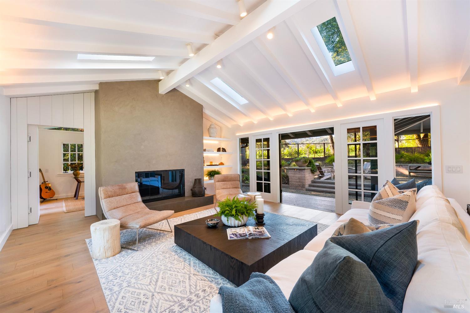 Detail Gallery Image 20 of 59 For 2294 Boysen Ln, Saint Helena,  CA 94574 - 3 Beds | 4/1 Baths