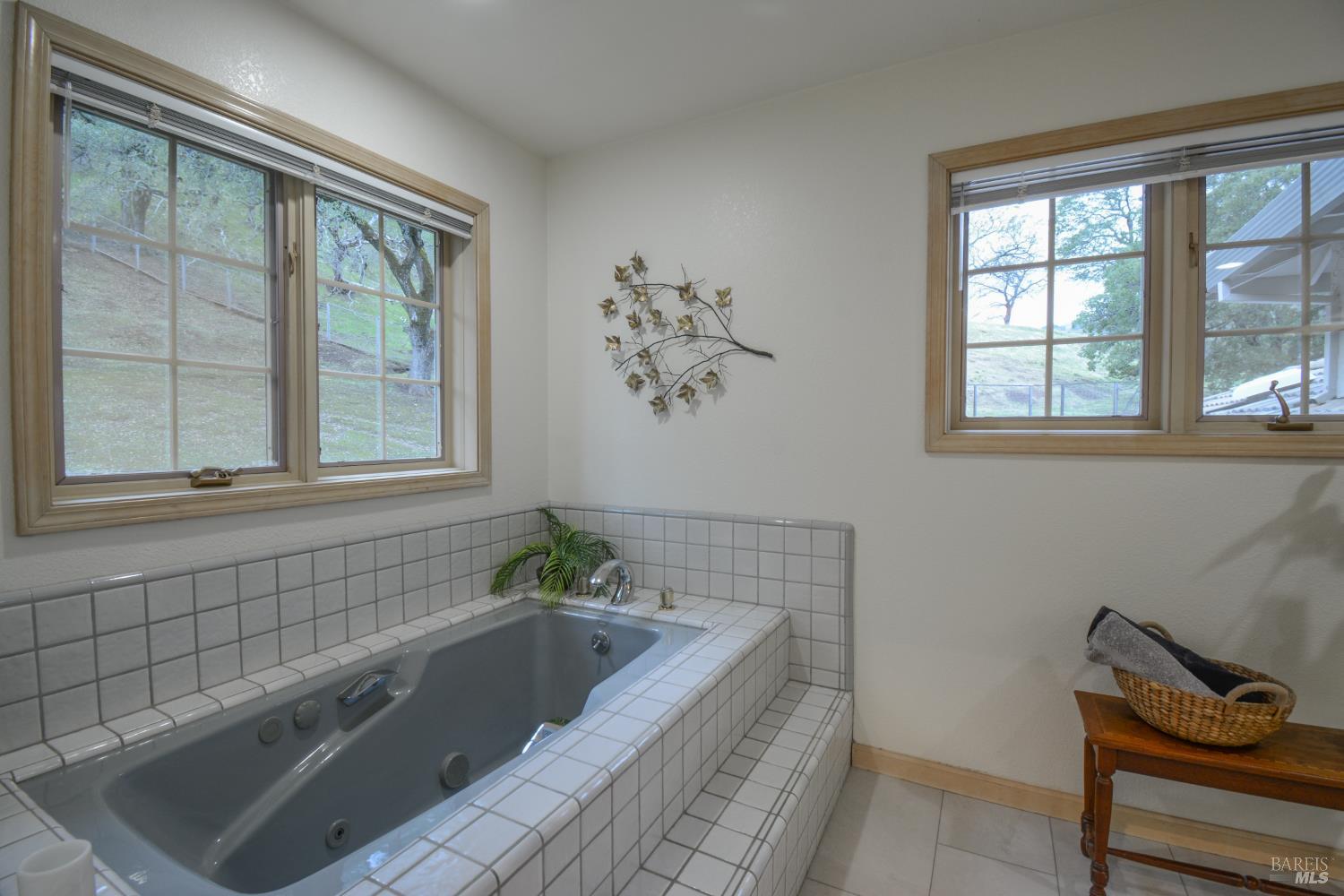 Detail Gallery Image 69 of 99 For 3368 Hidden Valley Ln, Fairfield,  CA 94534 - 4 Beds | 3/1 Baths