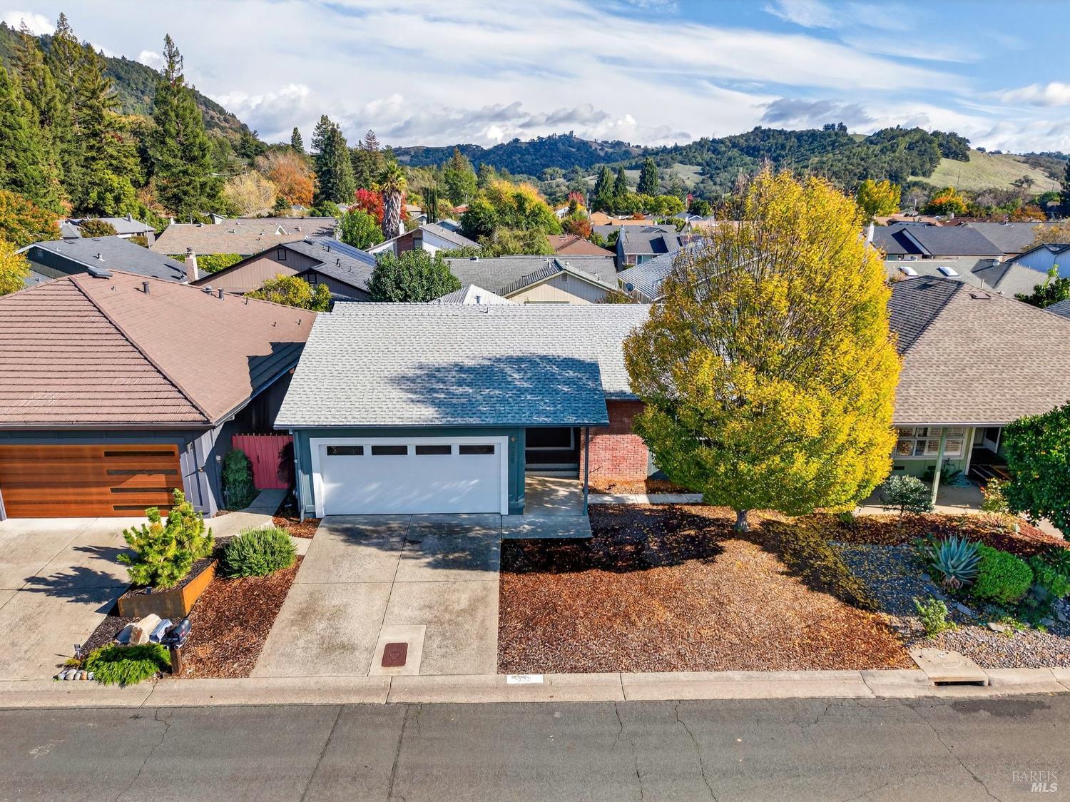 Detail Gallery Image 58 of 58 For 330 Orchard St, Healdsburg,  CA 95448 - 2 Beds | 2 Baths