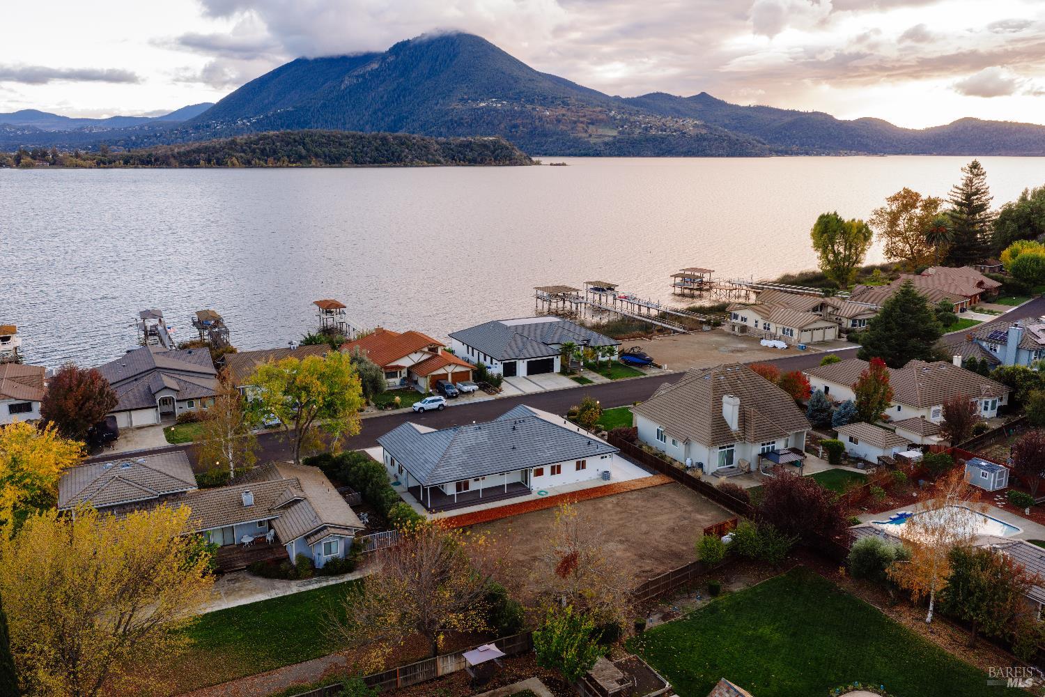 Front Image Thumbnail for BA325099870