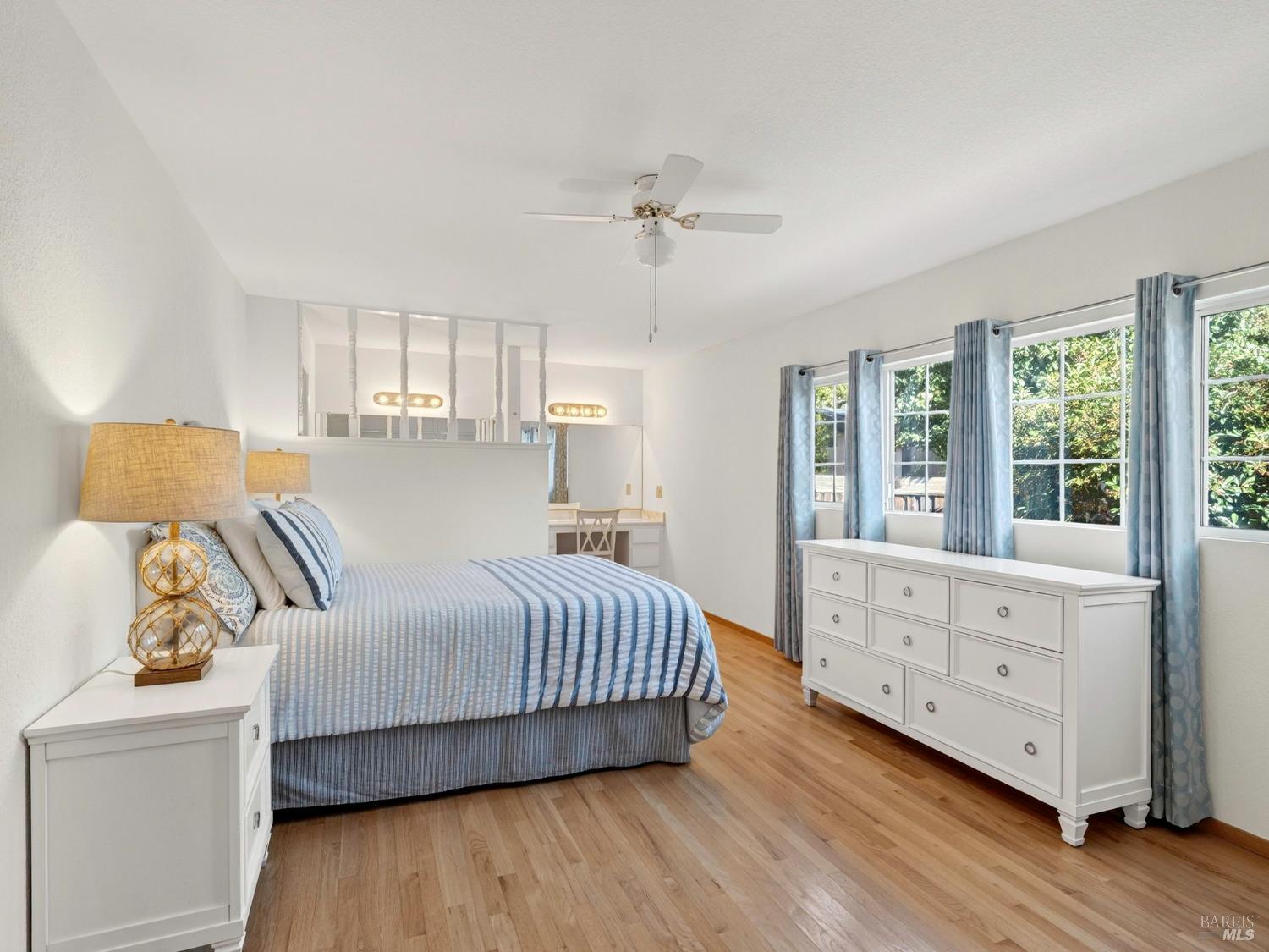 Detail Gallery Image 41 of 58 For 330 Orchard St, Healdsburg,  CA 95448 - 2 Beds | 2 Baths