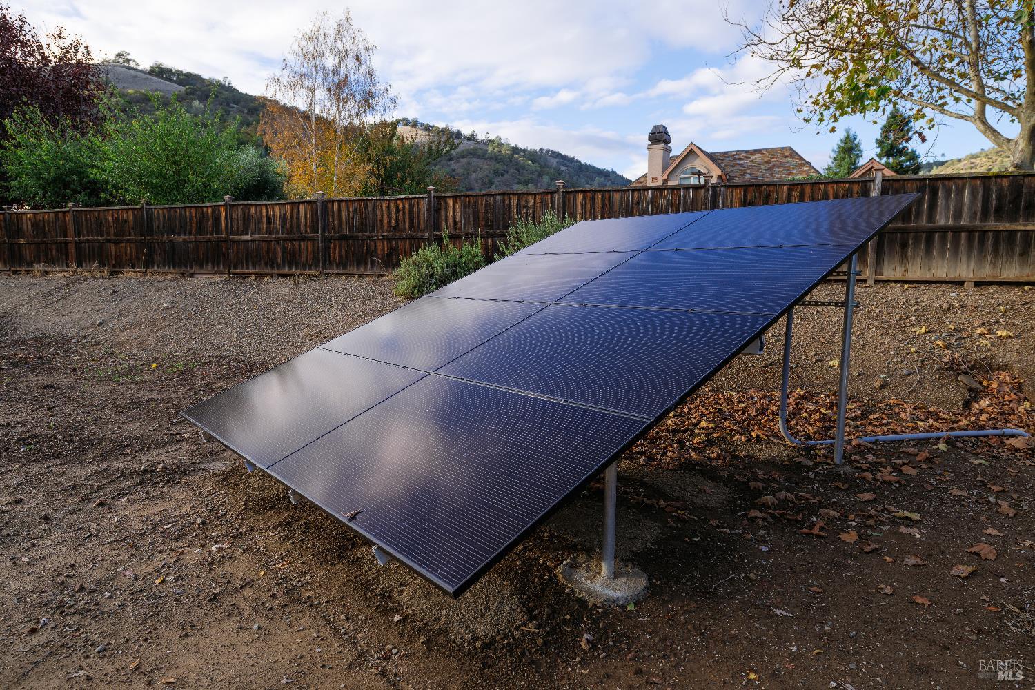 Detail Gallery Image 26 of 56 For 8388 Paradise Lagoon Dr, Lucerne,  CA 95458 - 3 Beds | 3 Baths