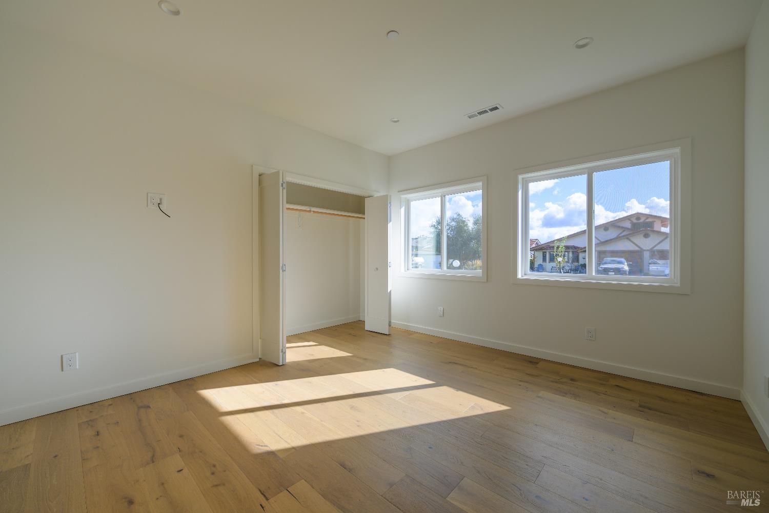 Detail Gallery Image 38 of 56 For 8388 Paradise Lagoon Dr, Lucerne,  CA 95458 - 3 Beds | 3 Baths