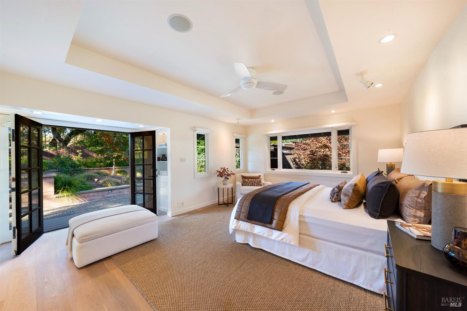 Detail Gallery Image 14 of 59 For 2294 Boysen Ln, Saint Helena,  CA 94574 - 3 Beds | 4/1 Baths