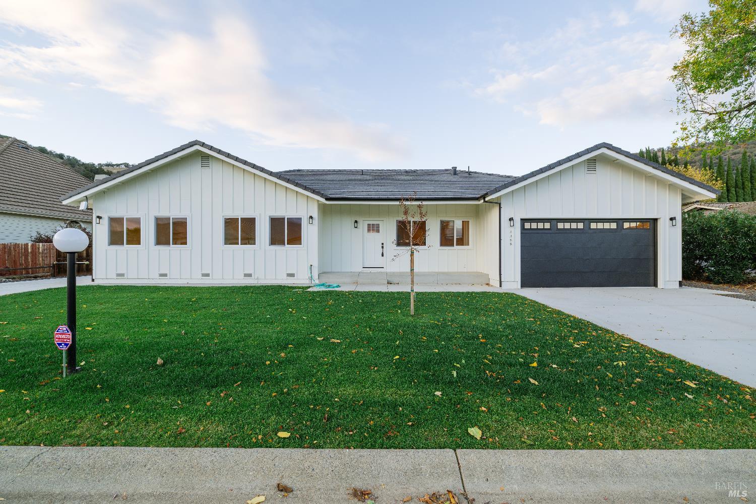 Detail Gallery Image 19 of 56 For 8388 Paradise Lagoon Dr, Lucerne,  CA 95458 - 3 Beds | 3 Baths