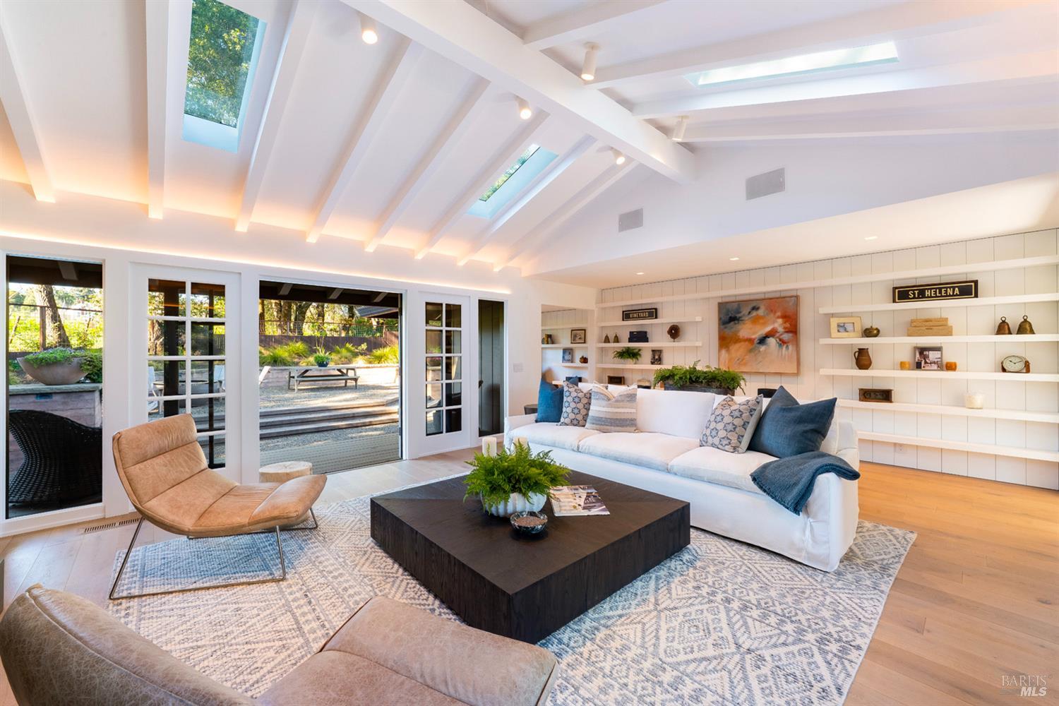 Detail Gallery Image 22 of 59 For 2294 Boysen Ln, Saint Helena,  CA 94574 - 3 Beds | 4/1 Baths