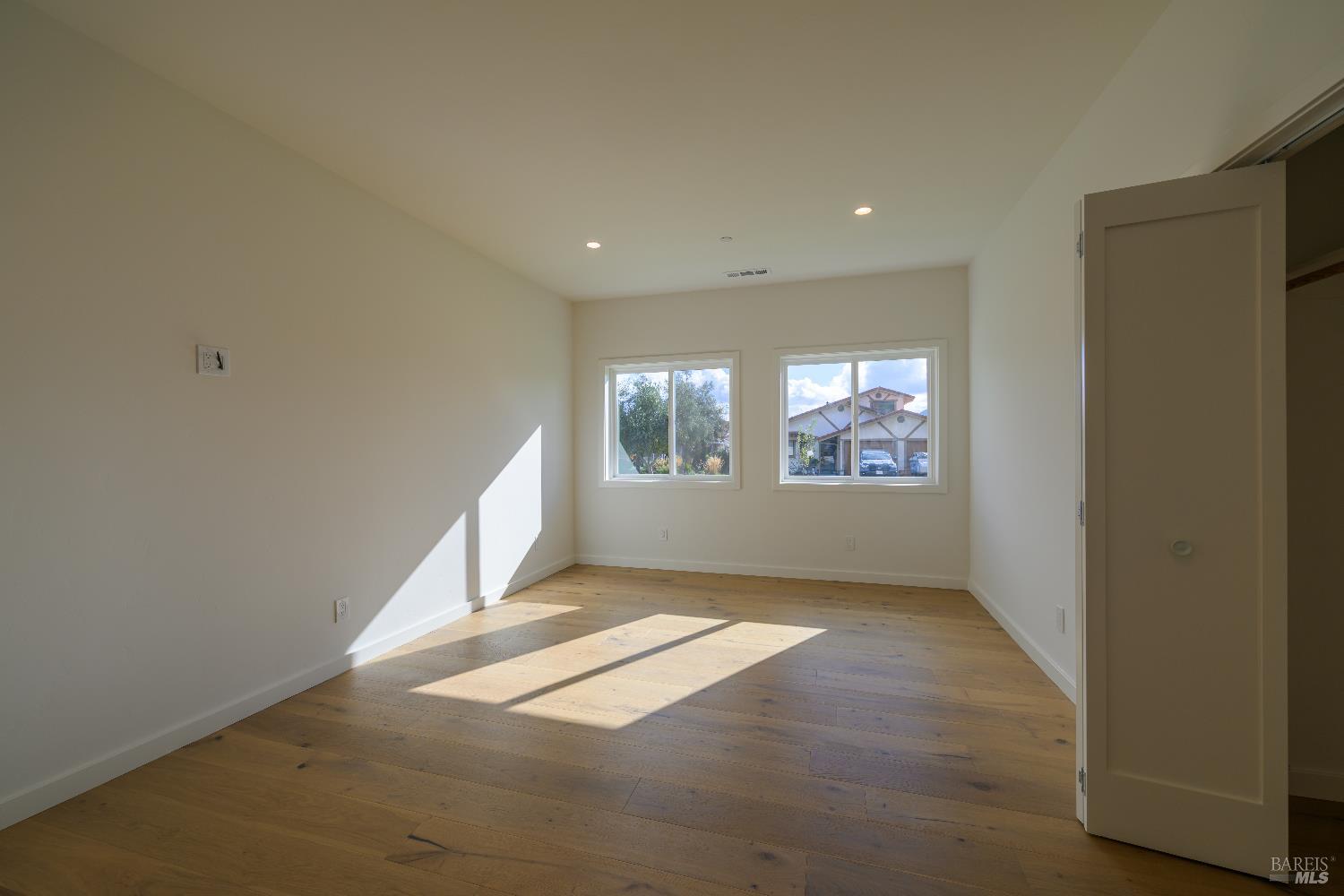 Detail Gallery Image 42 of 56 For 8388 Paradise Lagoon Dr, Lucerne,  CA 95458 - 3 Beds | 3 Baths