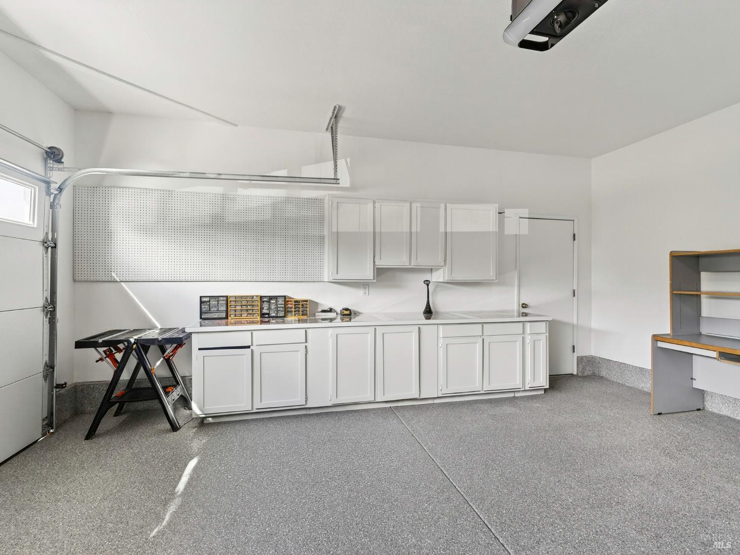 Detail Gallery Image 17 of 58 For 330 Orchard St, Healdsburg,  CA 95448 - 2 Beds | 2 Baths