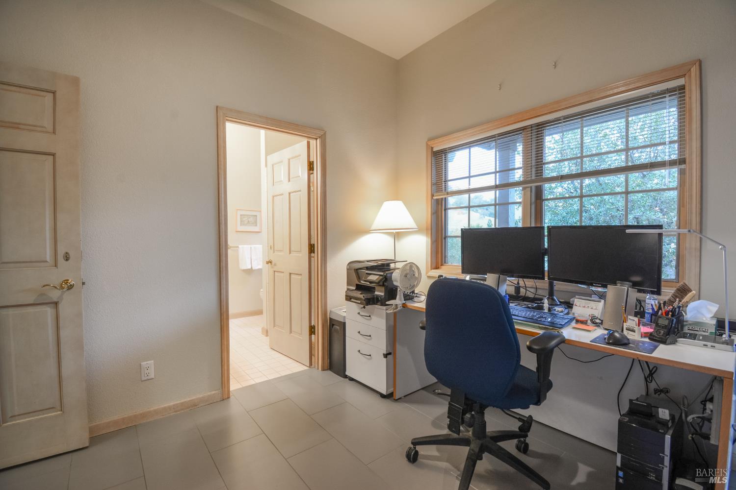 Detail Gallery Image 51 of 99 For 3368 Hidden Valley Ln, Fairfield,  CA 94534 - 4 Beds | 3/1 Baths