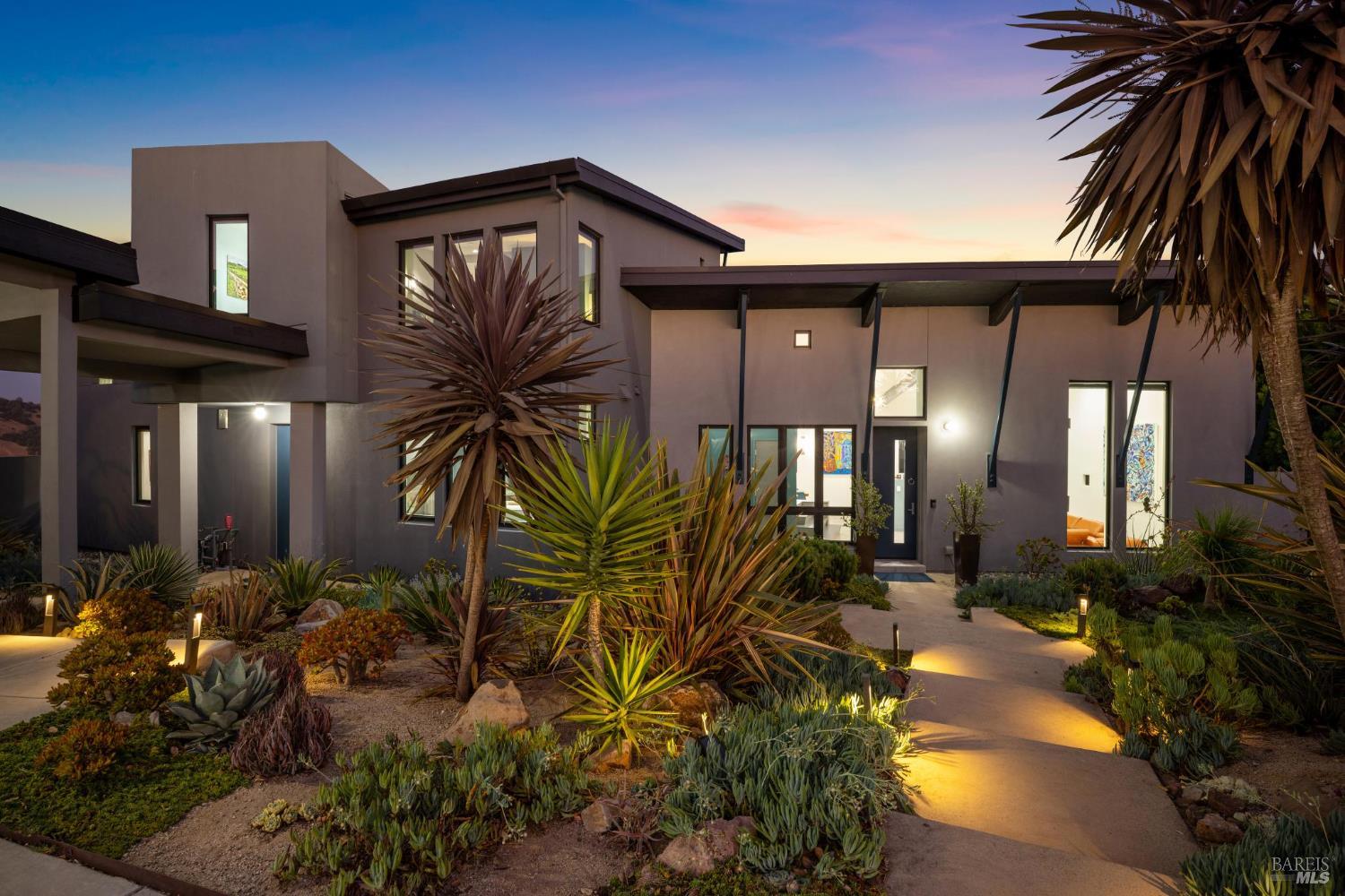 3929 Rincon Ridge Drive