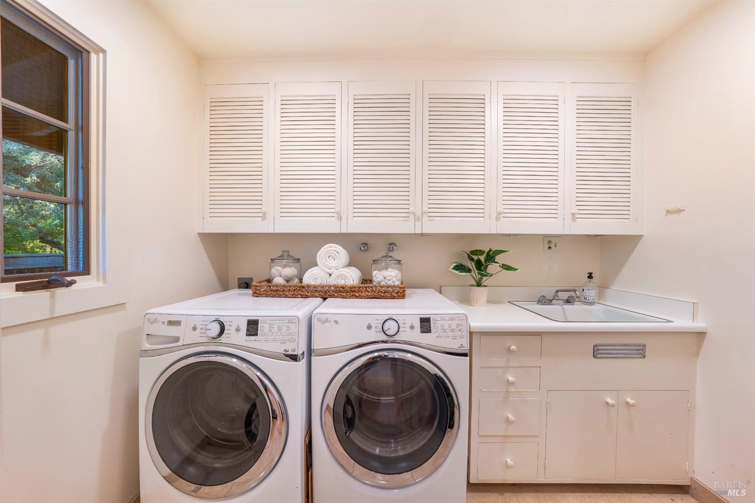 Detail Gallery Image 39 of 59 For 2294 Boysen Ln, Saint Helena,  CA 94574 - 3 Beds | 4/1 Baths