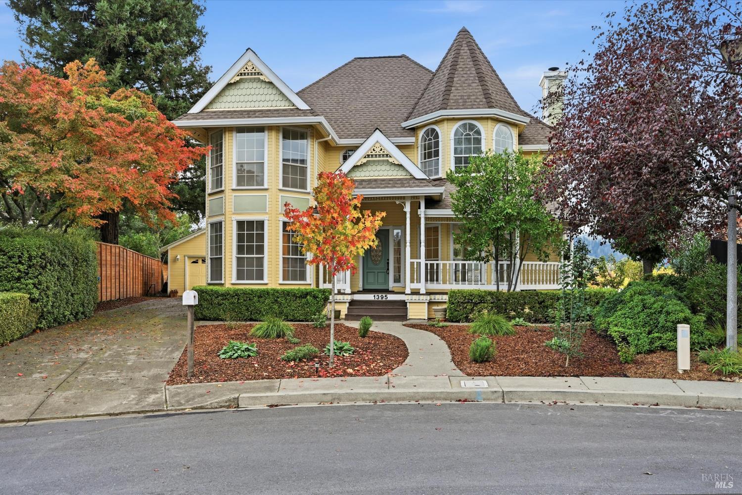 Detail Gallery Image 4 of 57 For 1395 N Grove Ct, Saint Helena,  CA 94574 - 3 Beds | 2/1 Baths