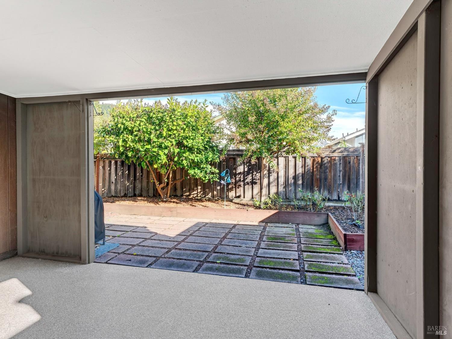 Detail Gallery Image 21 of 58 For 330 Orchard St, Healdsburg,  CA 95448 - 2 Beds | 2 Baths