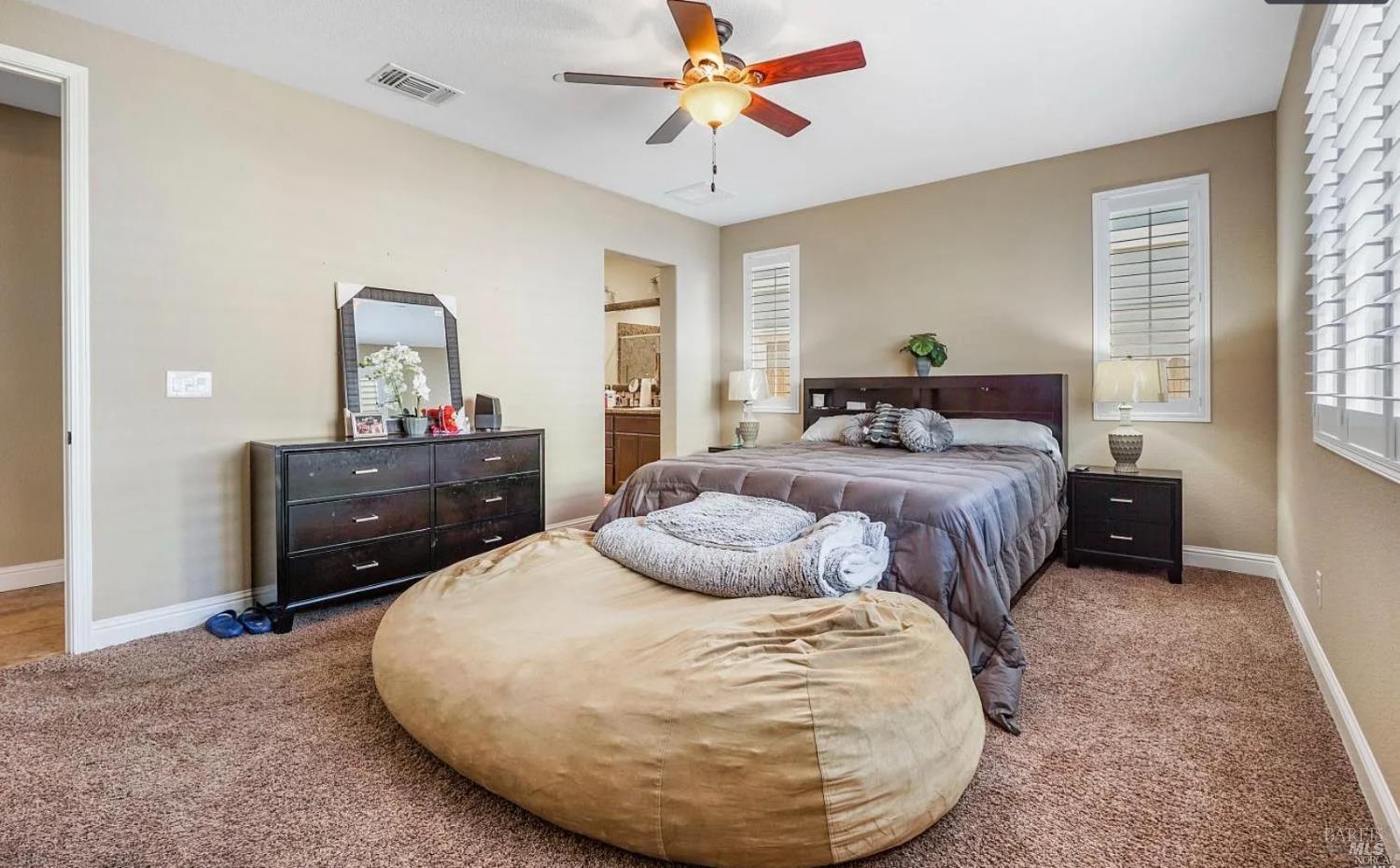 Detail Gallery Image 15 of 25 For 130 Clematis St, Vacaville,  CA 95687 - 3 Beds | 2 Baths