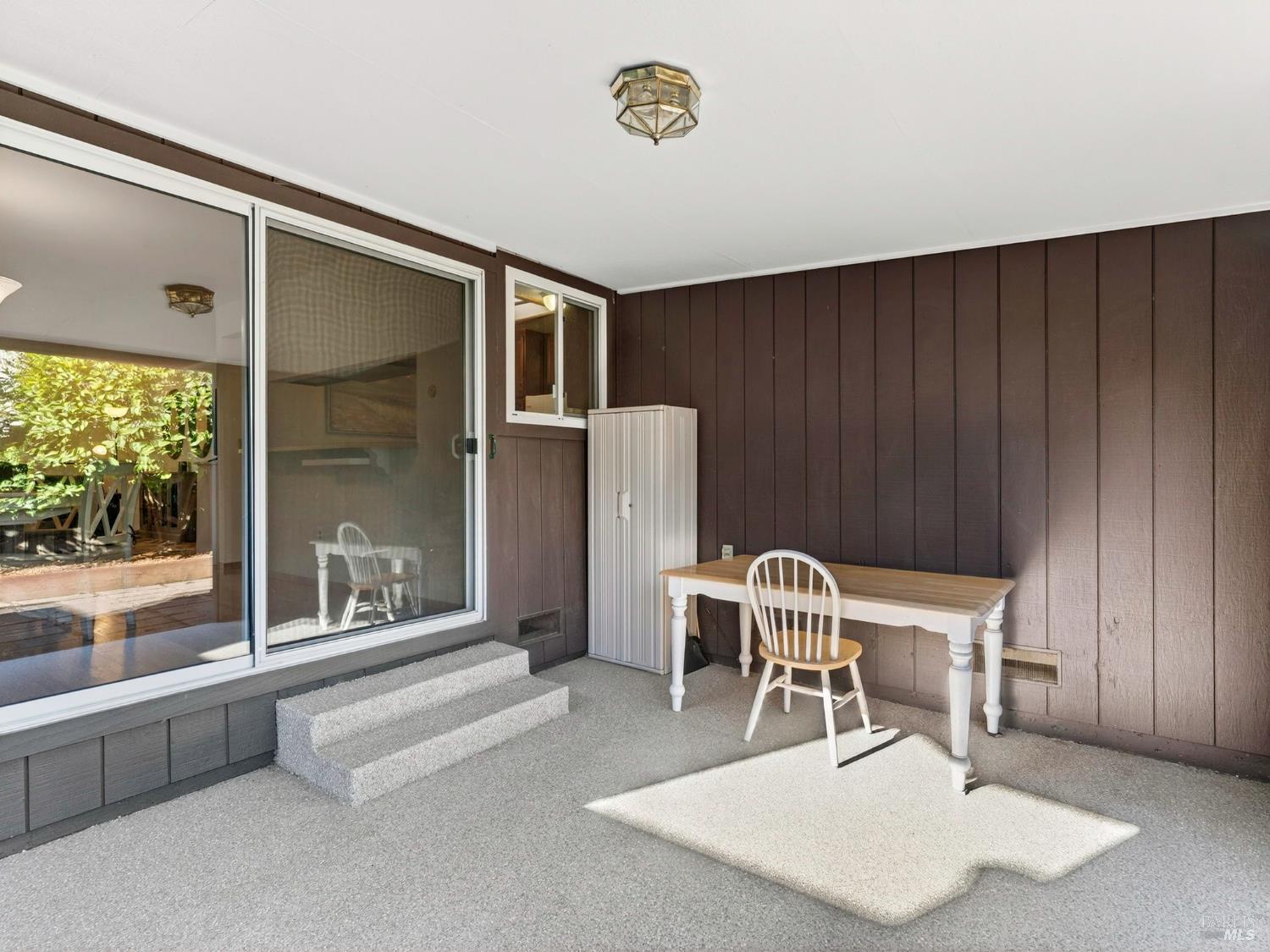 Detail Gallery Image 32 of 58 For 330 Orchard St, Healdsburg,  CA 95448 - 2 Beds | 2 Baths