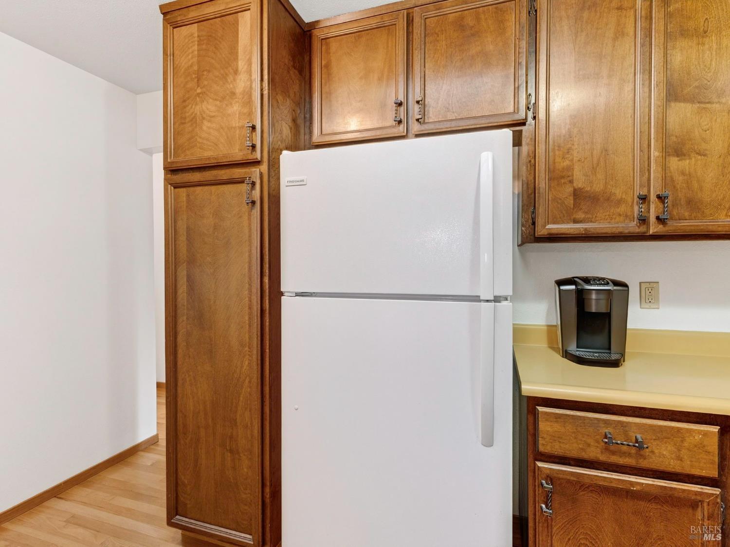 Detail Gallery Image 29 of 58 For 330 Orchard St, Healdsburg,  CA 95448 - 2 Beds | 2 Baths