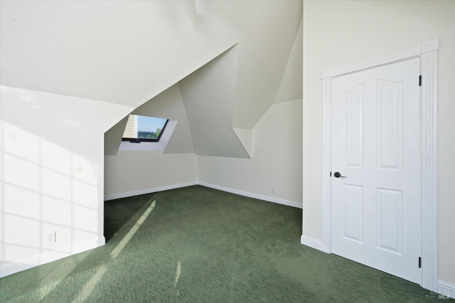 Detail Gallery Image 29 of 57 For 1395 N Grove Ct, Saint Helena,  CA 94574 - 3 Beds | 2/1 Baths