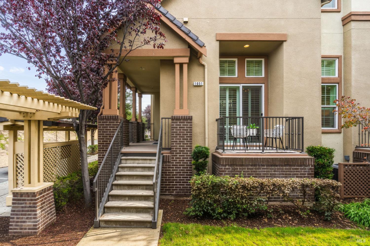 Detail Gallery Image 3 of 58 For 1051 Sapphire Ter, Union City,  CA 94587 - 3 Beds | 2/1 Baths