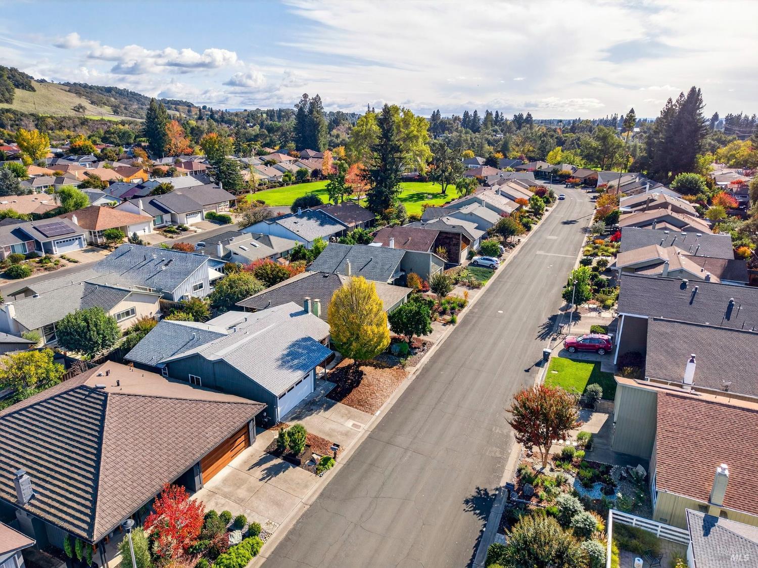 Detail Gallery Image 55 of 58 For 330 Orchard St, Healdsburg,  CA 95448 - 2 Beds | 2 Baths