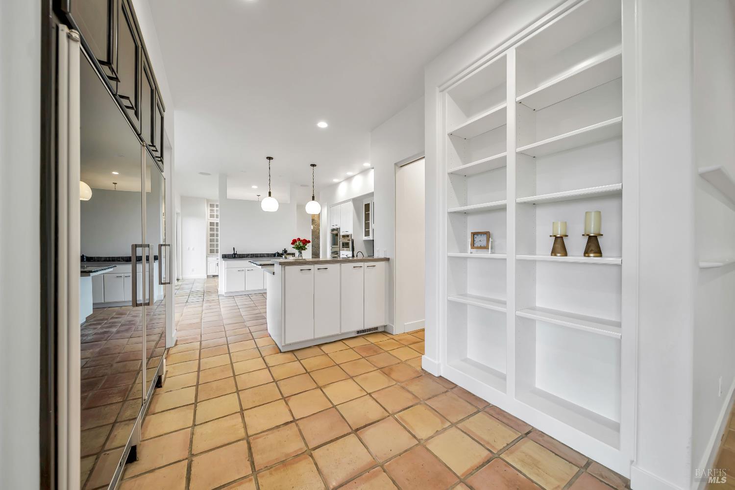 Detail Gallery Image 11 of 47 For 1041 Las Amigas Rd, Napa,  CA 94559 - 4 Beds | 3/2 Baths