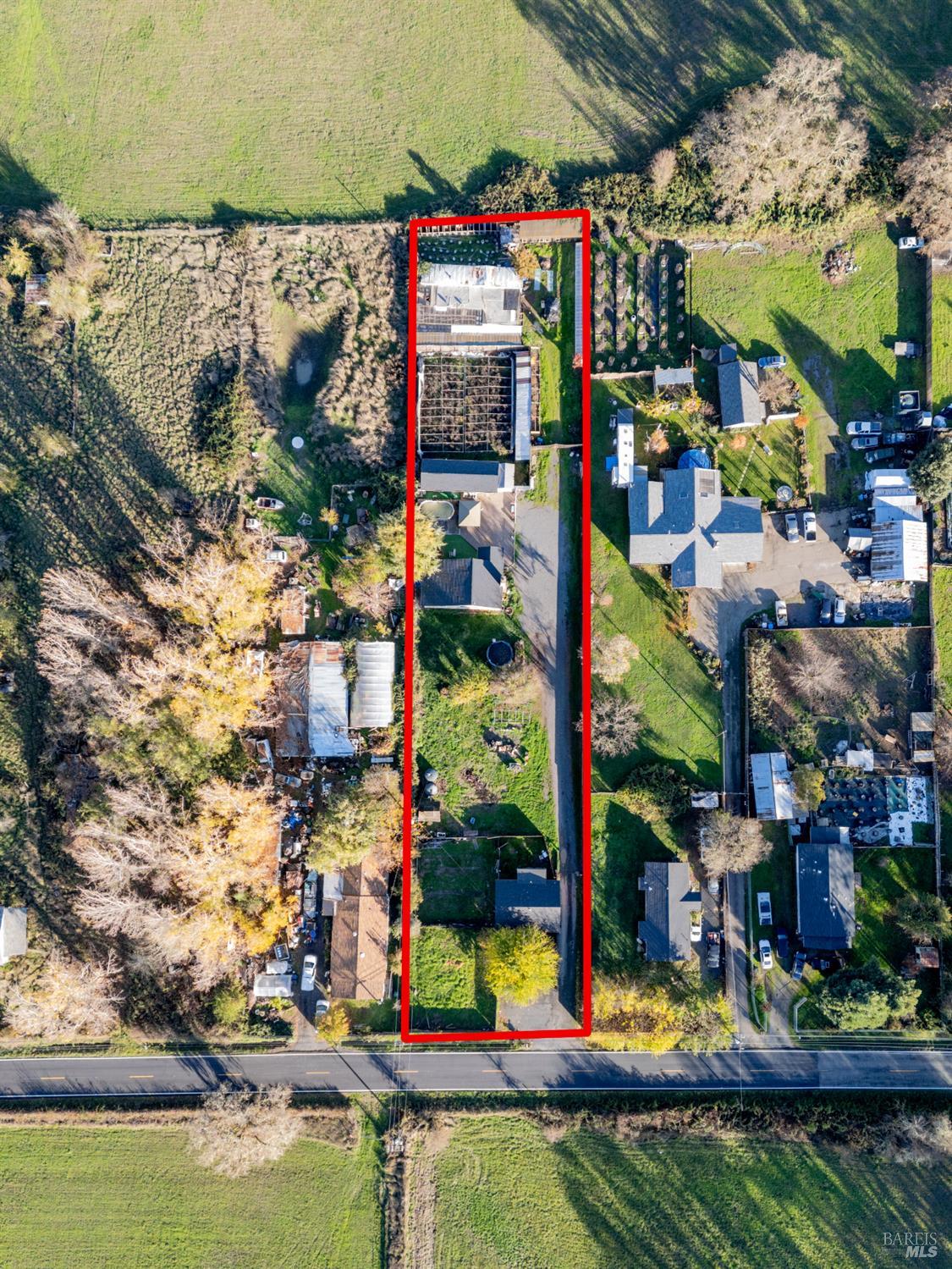 Detail Gallery Image 35 of 44 For 2580 Center Valley Rd, Willits,  CA 95490 - 3 Beds | 2 Baths