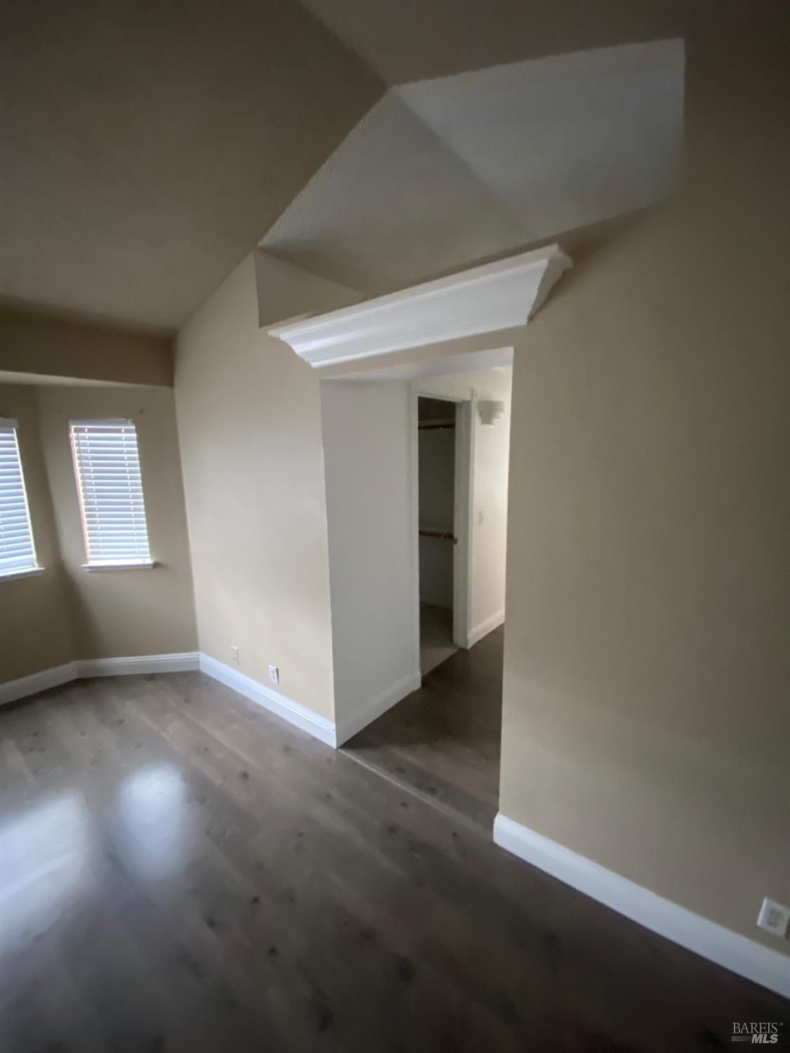 Detail Gallery Image 20 of 23 For 401 Donaldson Ct, Suisun City,  CA 94585 - 3 Beds | 2/1 Baths