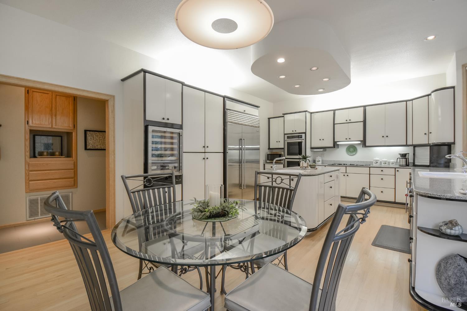 Detail Gallery Image 42 of 99 For 3368 Hidden Valley Ln, Fairfield,  CA 94534 - 4 Beds | 3/1 Baths