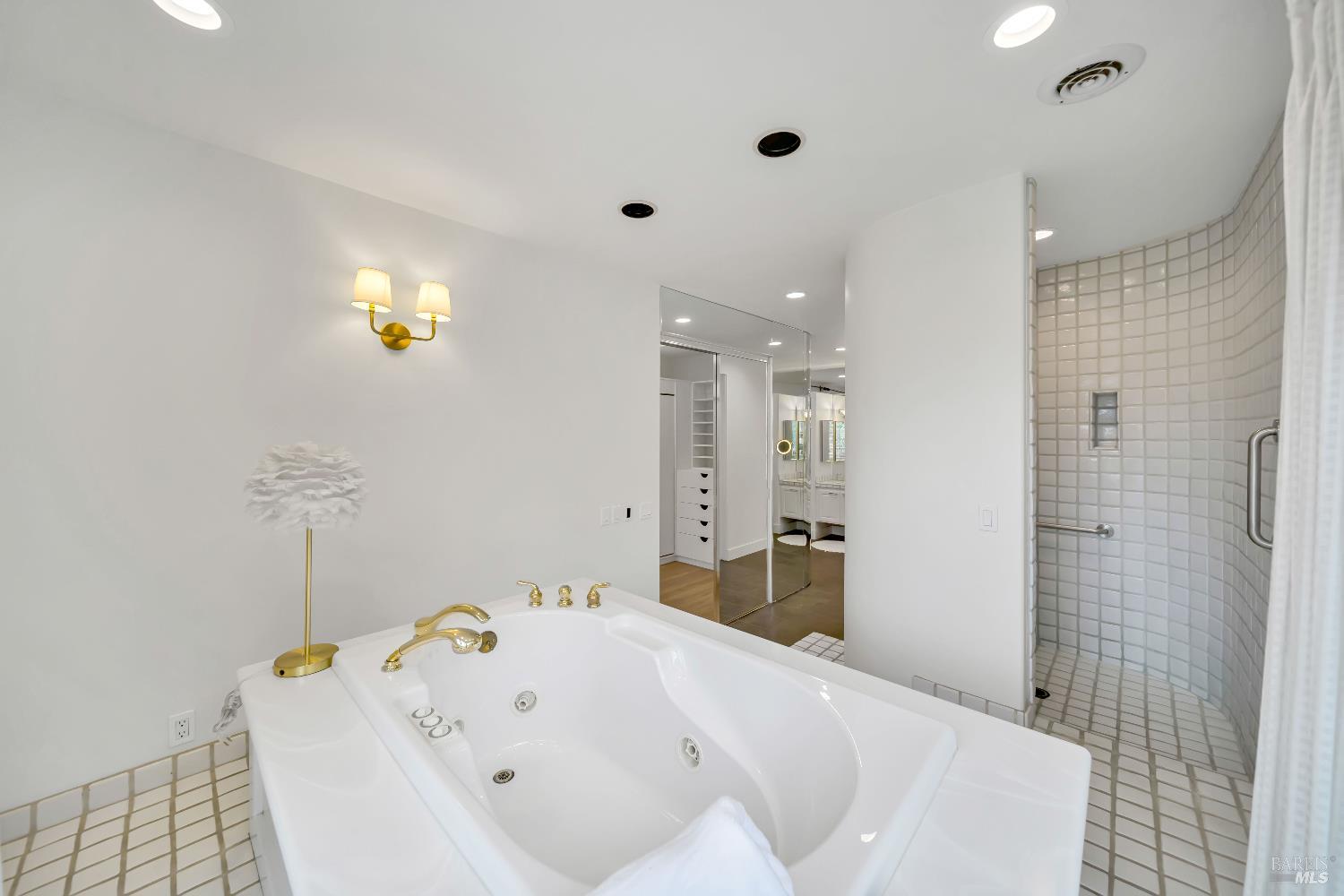 Detail Gallery Image 30 of 47 For 1041 Las Amigas Rd, Napa,  CA 94559 - 4 Beds | 3/2 Baths