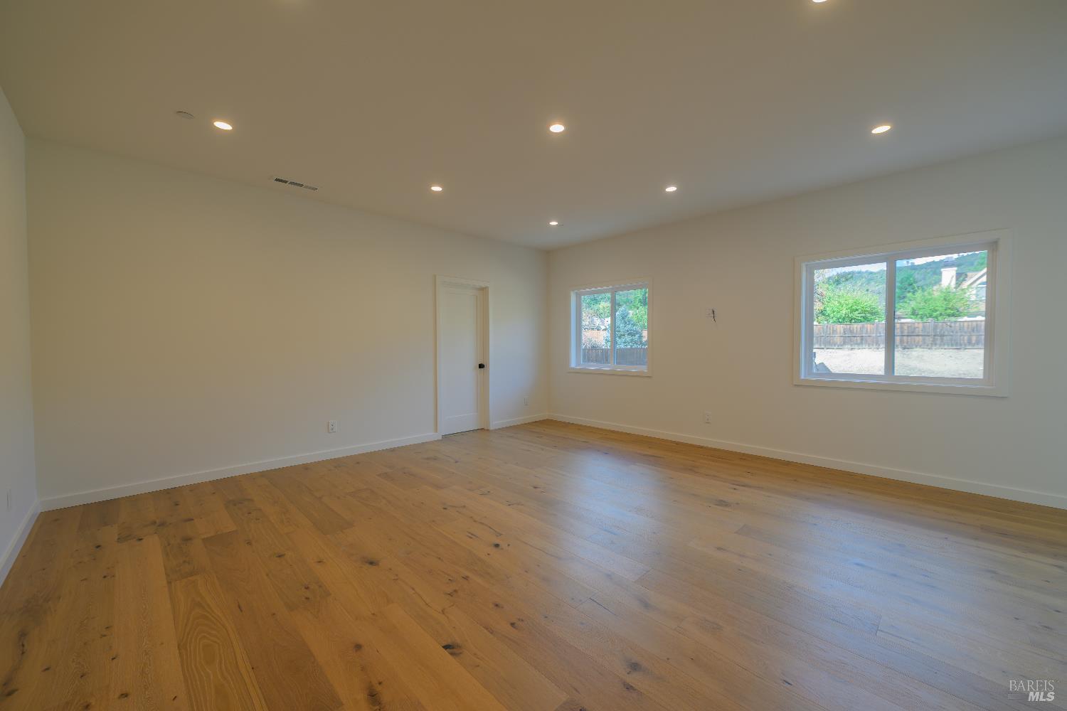 Detail Gallery Image 53 of 56 For 8388 Paradise Lagoon Dr, Lucerne,  CA 95458 - 3 Beds | 3 Baths