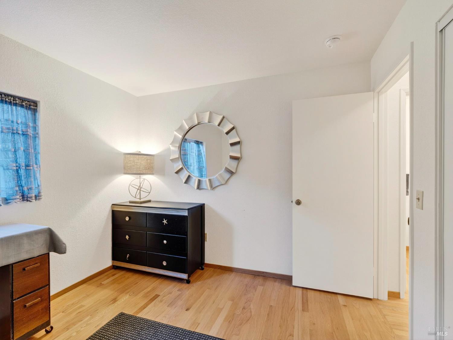 Detail Gallery Image 35 of 58 For 330 Orchard St, Healdsburg,  CA 95448 - 2 Beds | 2 Baths