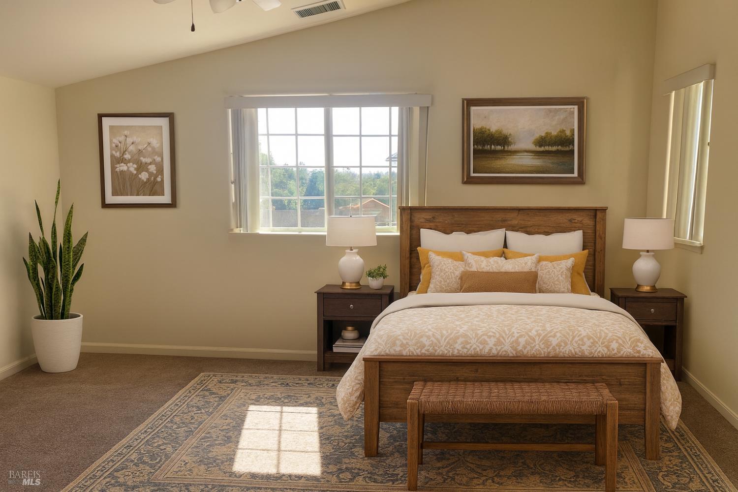 Detail Gallery Image 12 of 21 For 308 Toscana Cir, Cloverdale,  CA 95425 - 5 Beds | 4 Baths