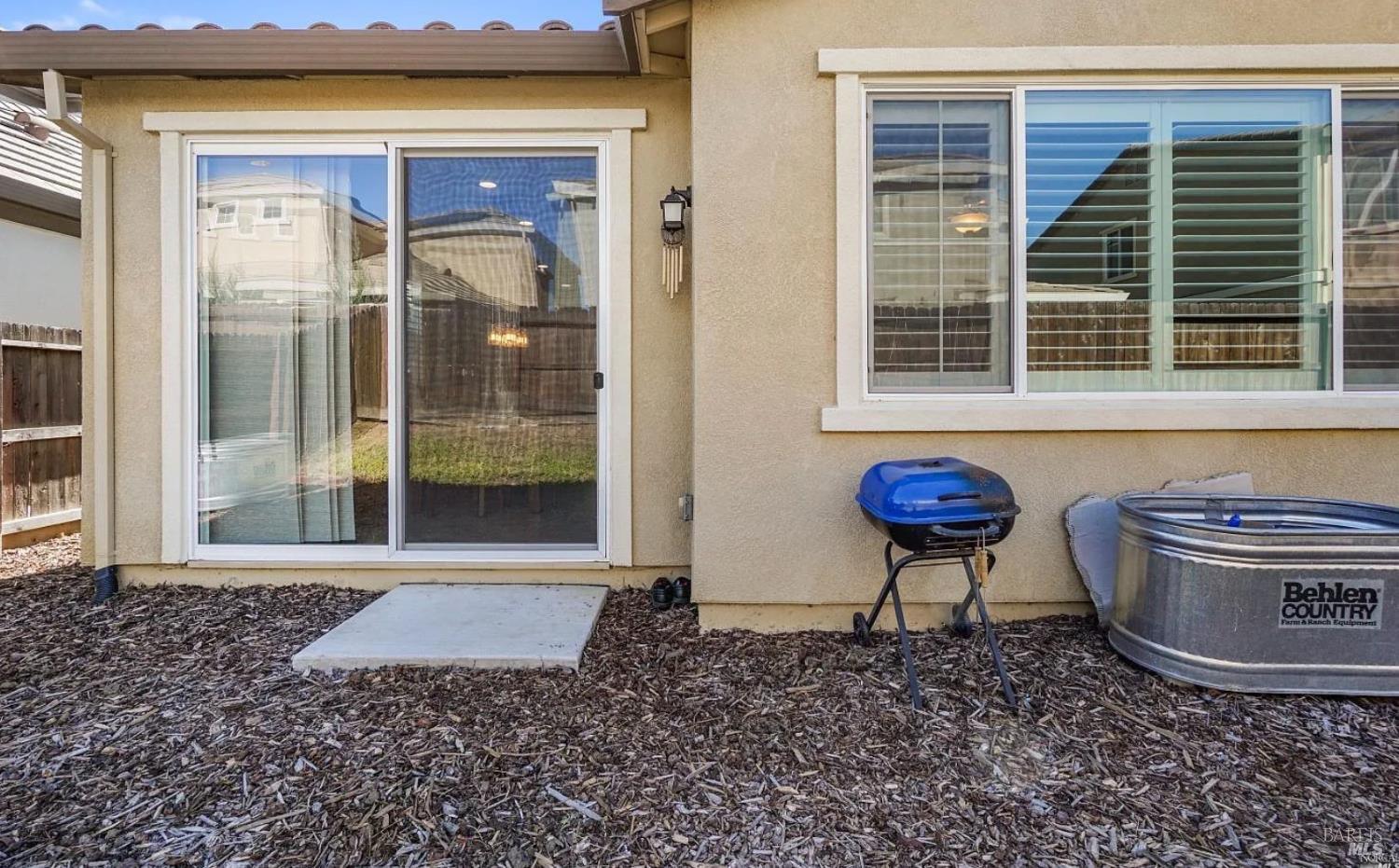 Detail Gallery Image 23 of 25 For 130 Clematis St, Vacaville,  CA 95687 - 3 Beds | 2 Baths