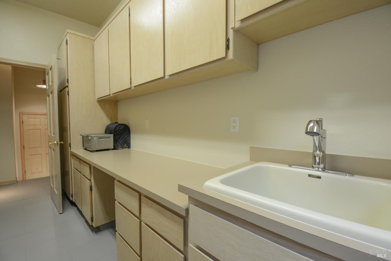 Detail Gallery Image 58 of 99 For 3368 Hidden Valley Ln, Fairfield,  CA 94534 - 4 Beds | 3/1 Baths