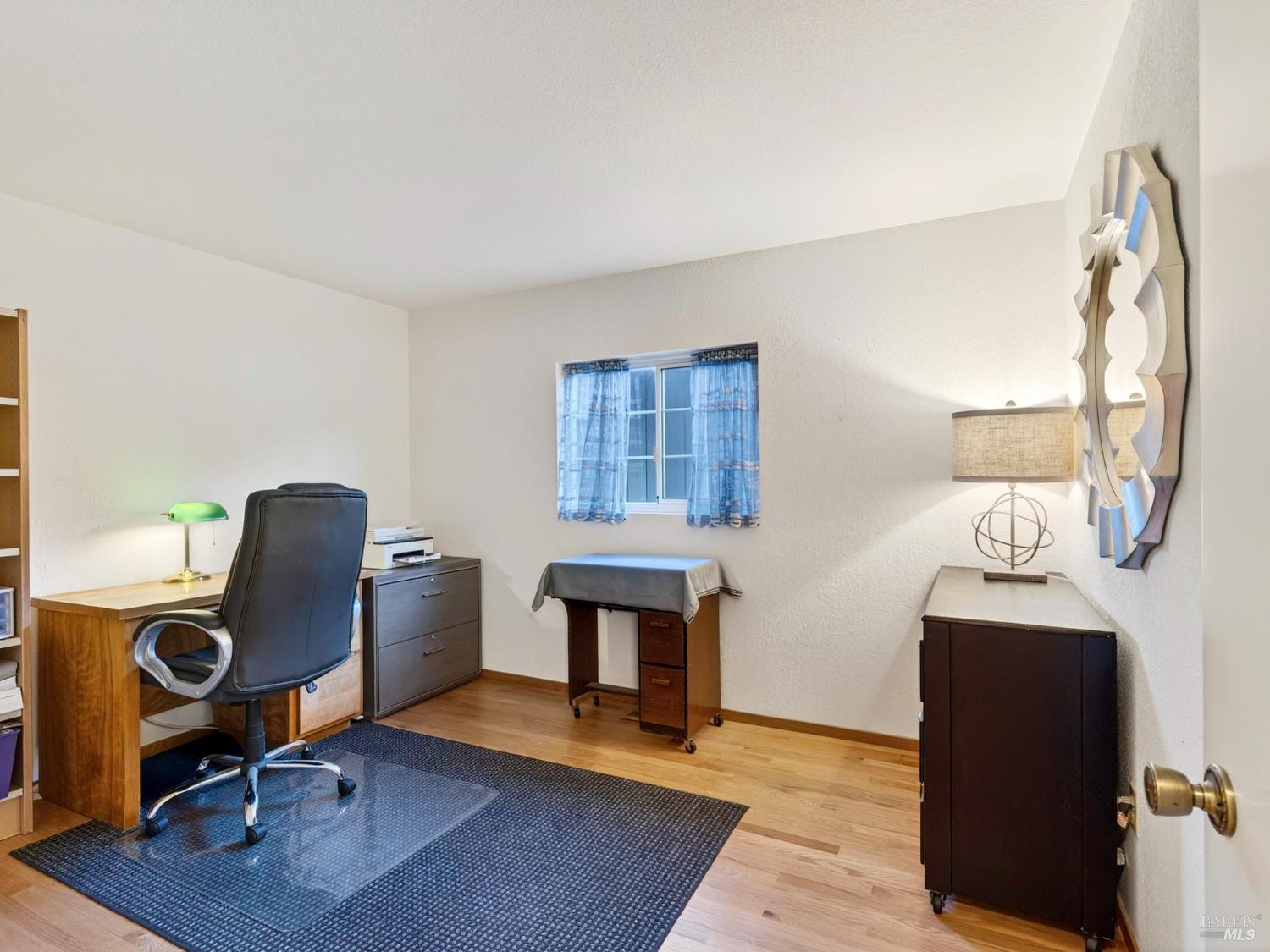 Detail Gallery Image 37 of 58 For 330 Orchard St, Healdsburg,  CA 95448 - 2 Beds | 2 Baths