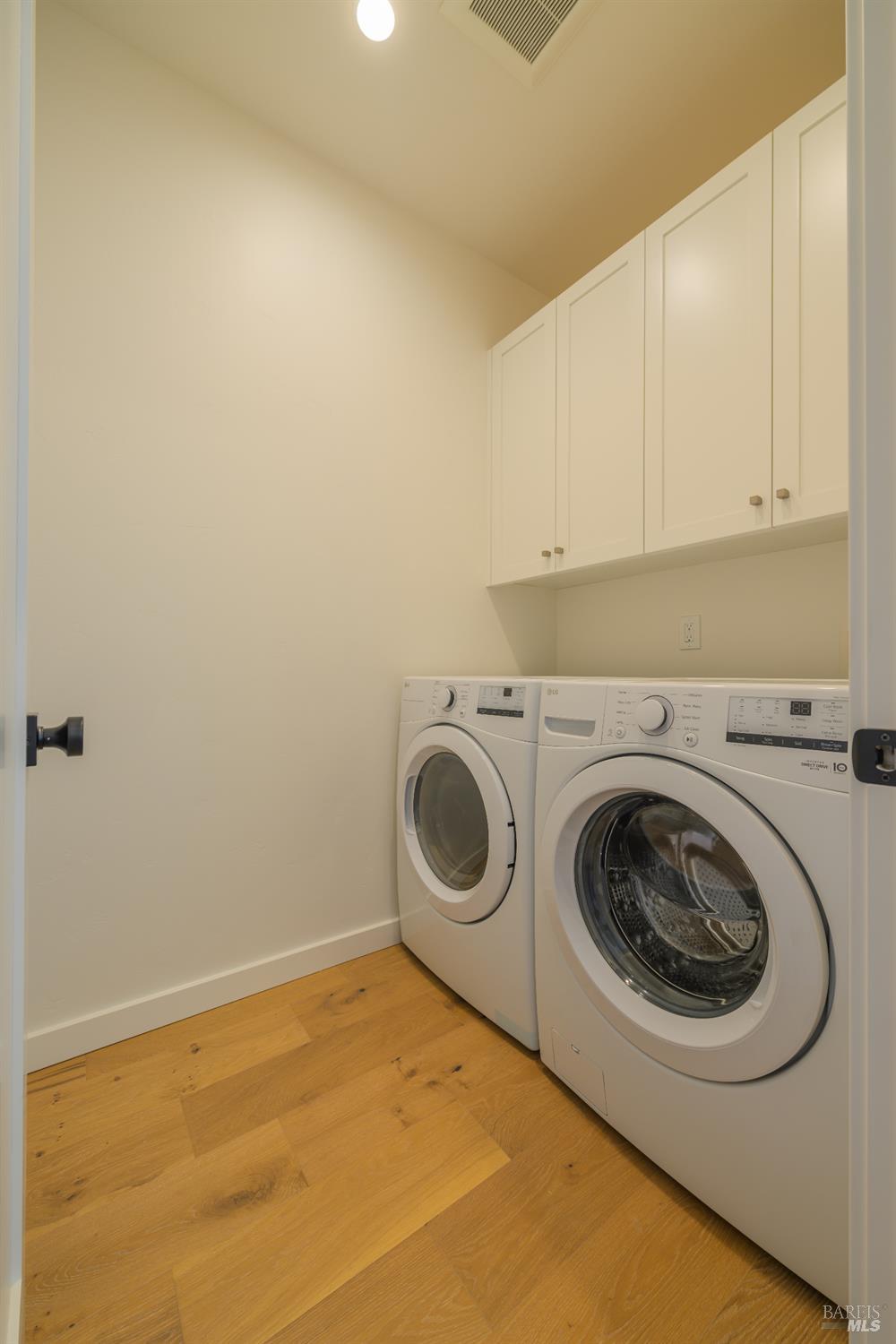 Detail Gallery Image 48 of 56 For 8388 Paradise Lagoon Dr, Lucerne,  CA 95458 - 3 Beds | 3 Baths