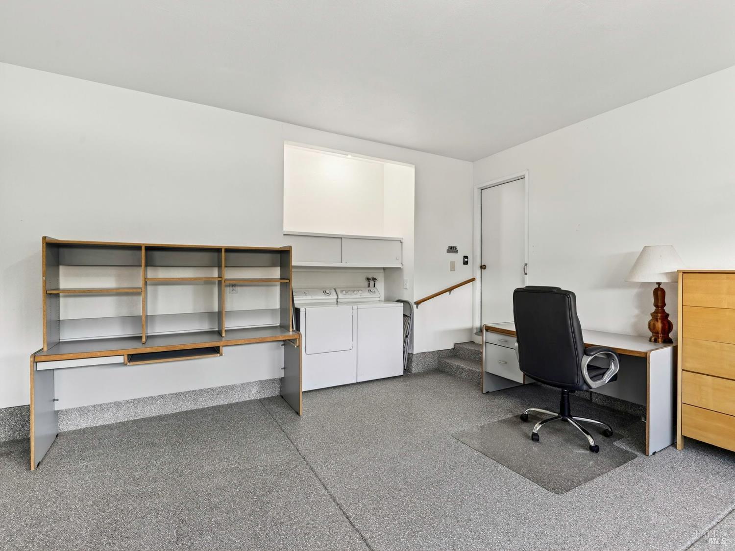 Detail Gallery Image 16 of 58 For 330 Orchard St, Healdsburg,  CA 95448 - 2 Beds | 2 Baths