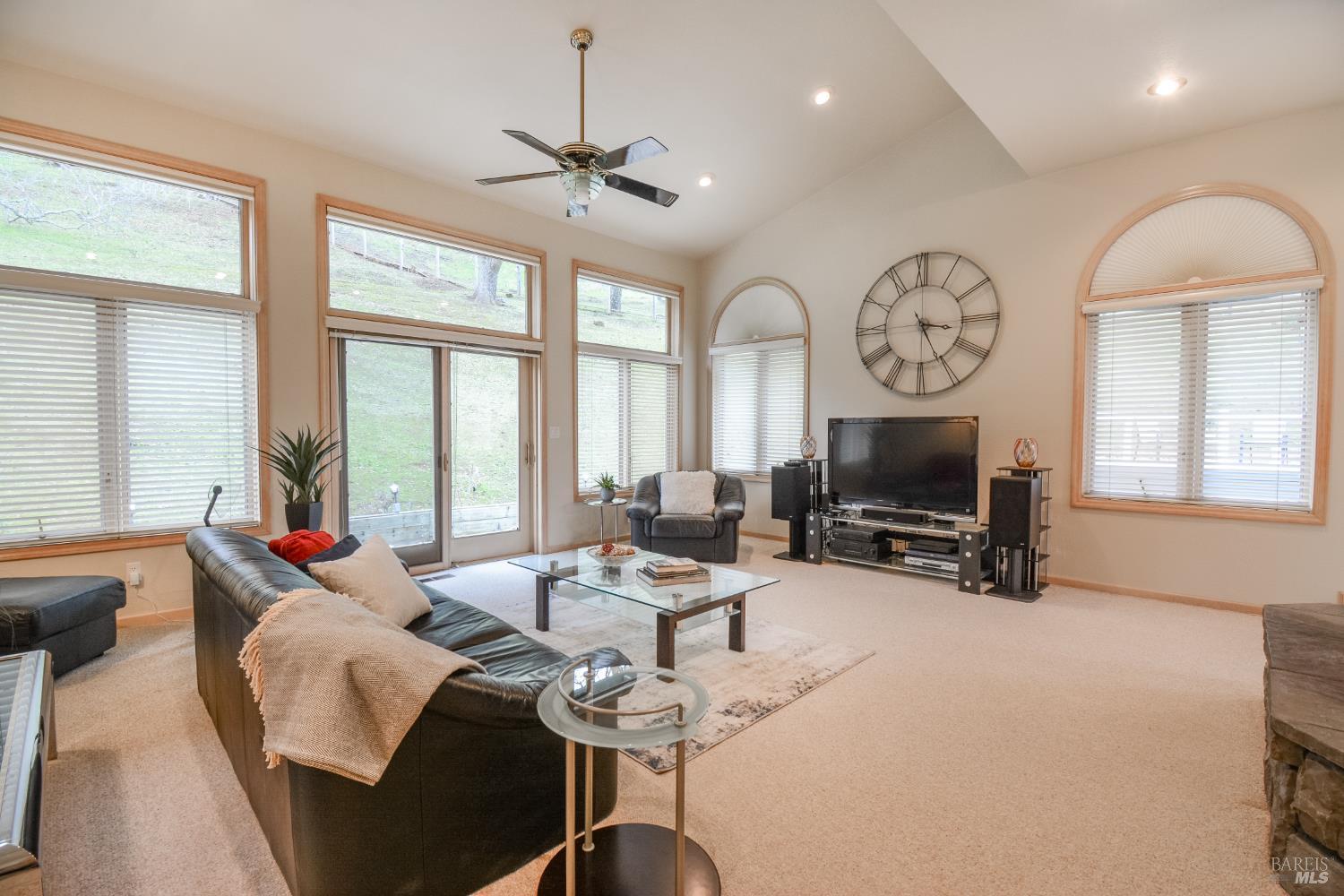 Detail Gallery Image 34 of 99 For 3368 Hidden Valley Ln, Fairfield,  CA 94534 - 4 Beds | 3/1 Baths