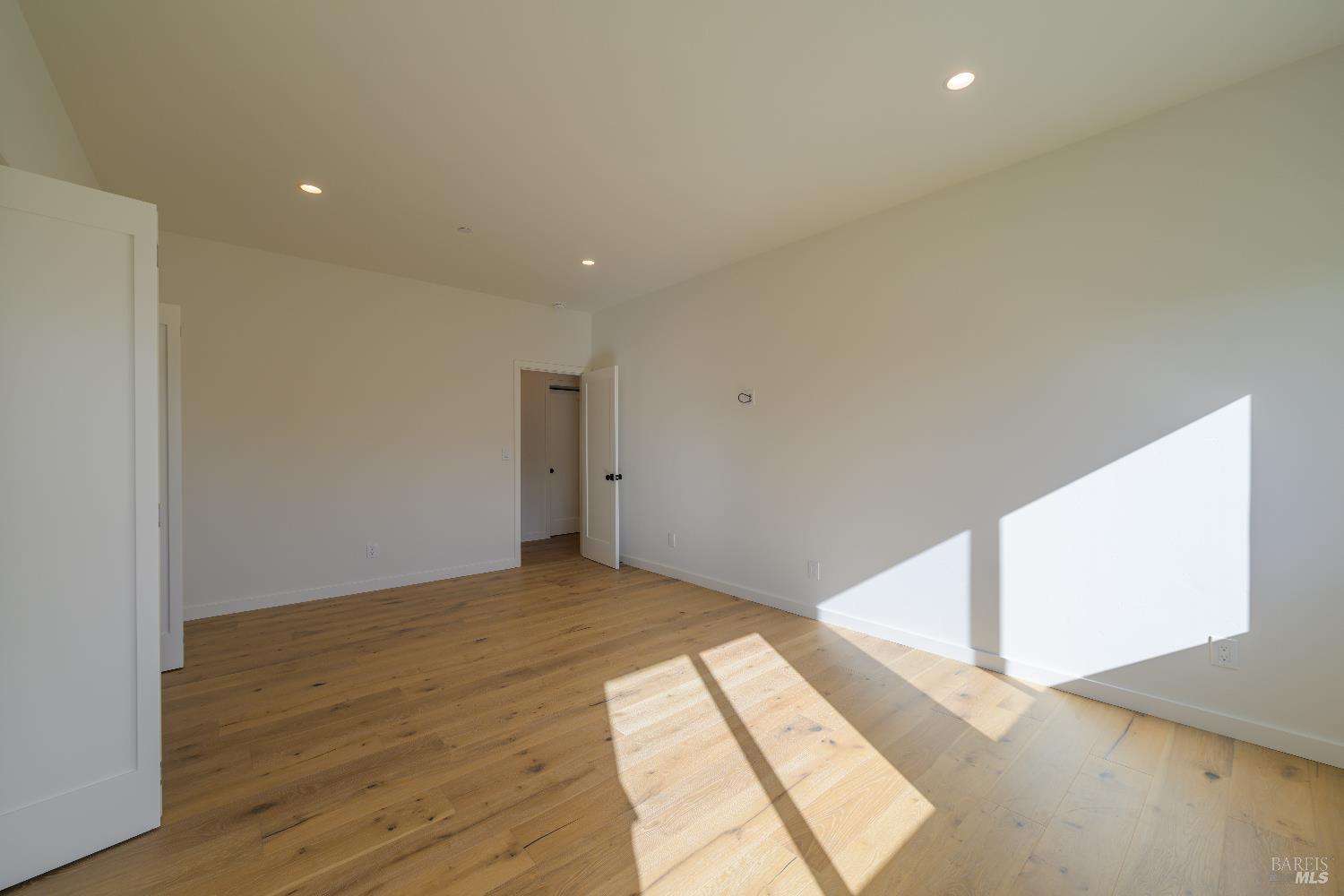 Detail Gallery Image 43 of 56 For 8388 Paradise Lagoon Dr, Lucerne,  CA 95458 - 3 Beds | 3 Baths