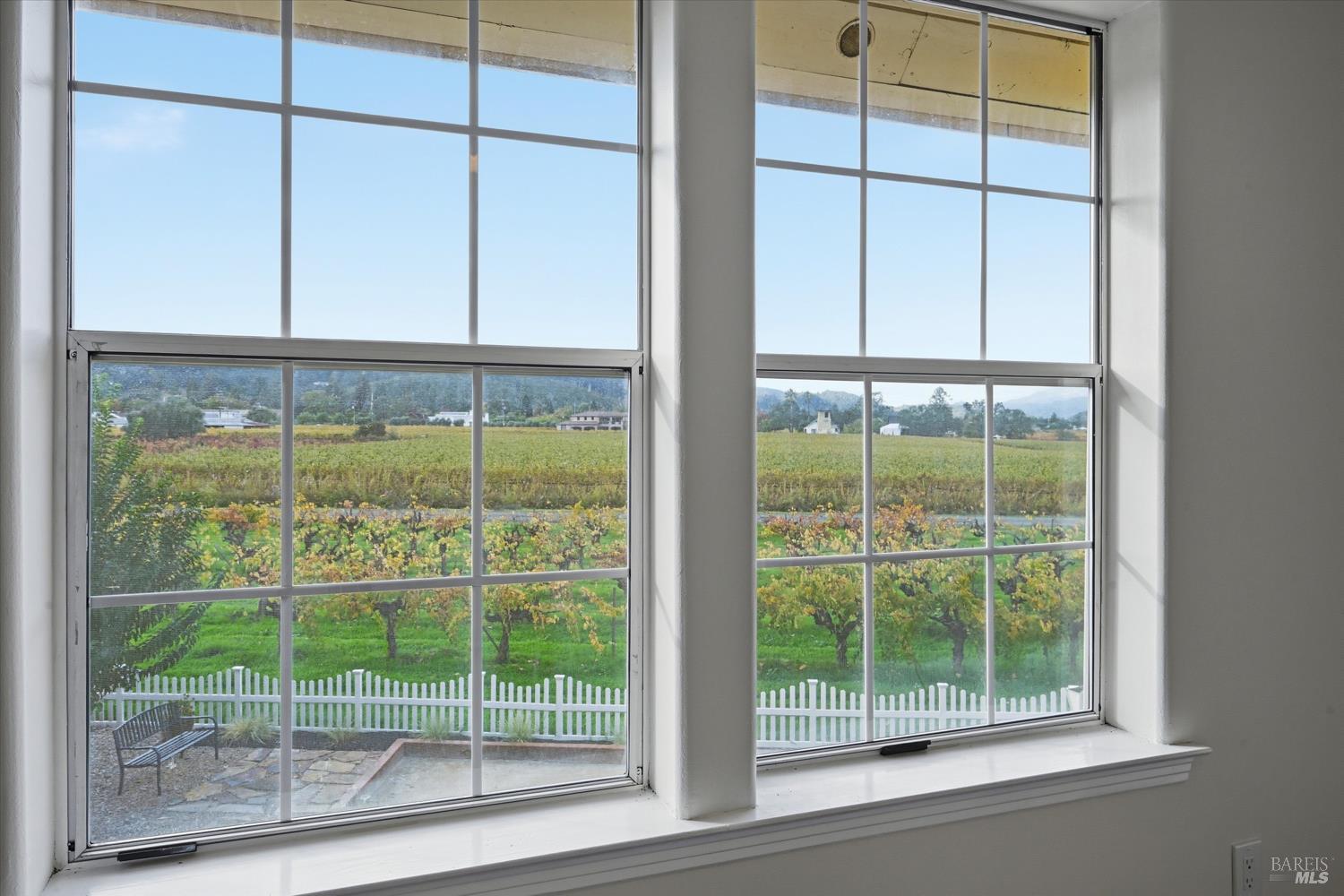 Detail Gallery Image 27 of 57 For 1395 N Grove Ct, Saint Helena,  CA 94574 - 3 Beds | 2/1 Baths