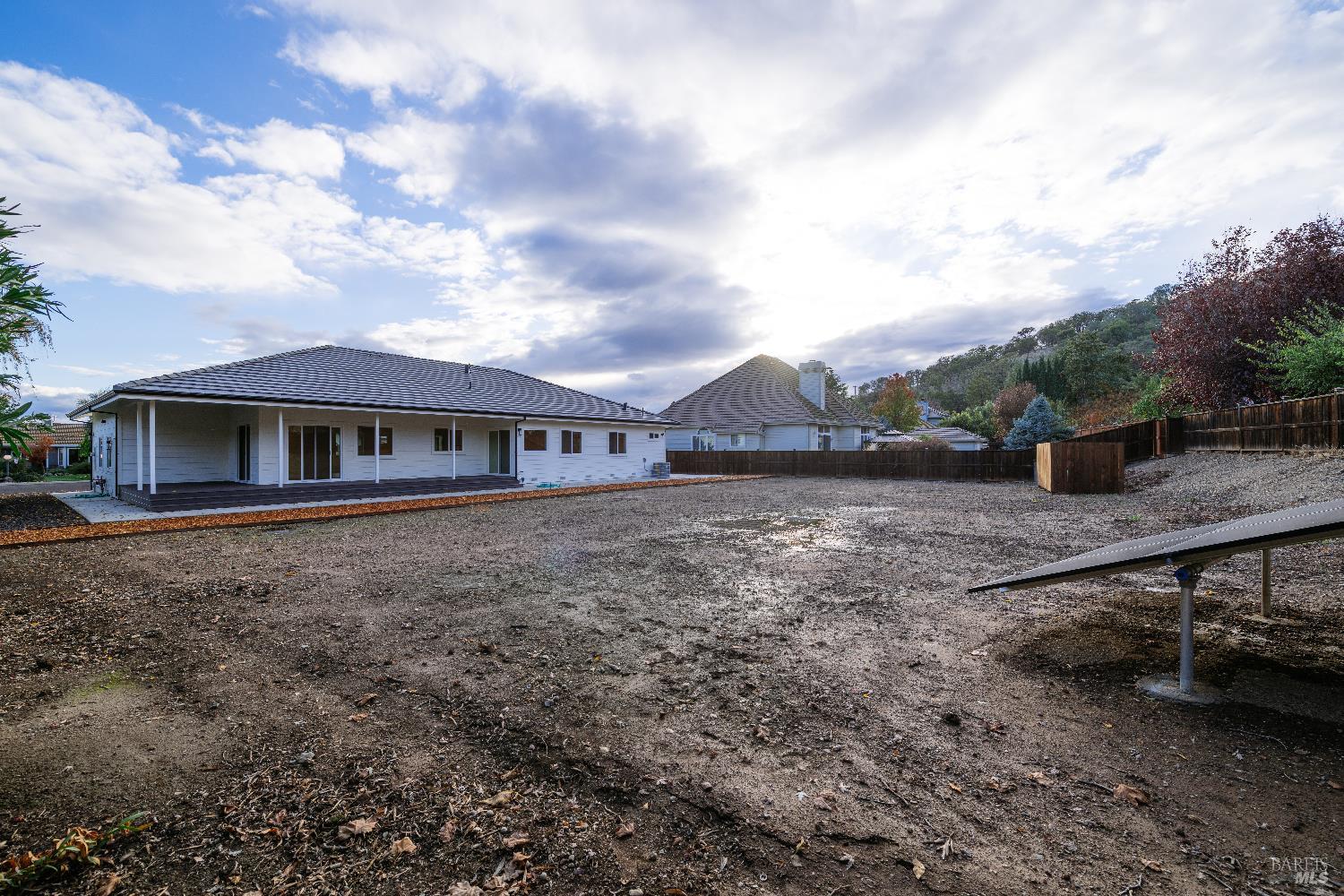 Detail Gallery Image 20 of 56 For 8388 Paradise Lagoon Dr, Lucerne,  CA 95458 - 3 Beds | 3 Baths