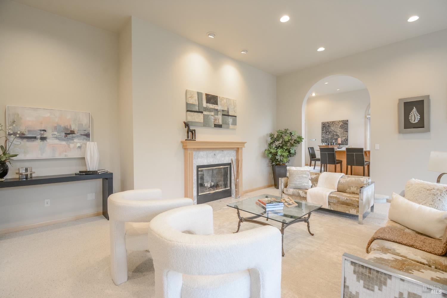 Detail Gallery Image 28 of 99 For 3368 Hidden Valley Ln, Fairfield,  CA 94534 - 4 Beds | 3/1 Baths