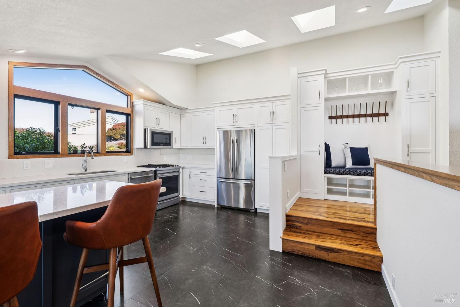 Detail Gallery Image 29 of 49 For 301 Sanderling Ct, Bodega Bay,  CA 94923 - 3 Beds | 2 Baths